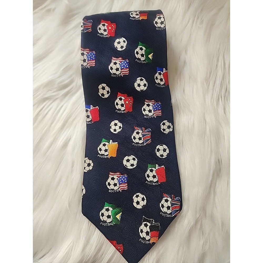 Silk‎ Soccer Tie International Flags Countries FIFA Football Futebol Unicef